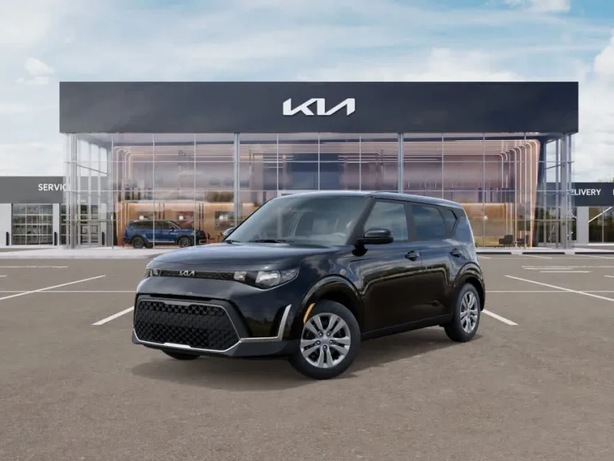 2025 Kia Soul LX photo 1