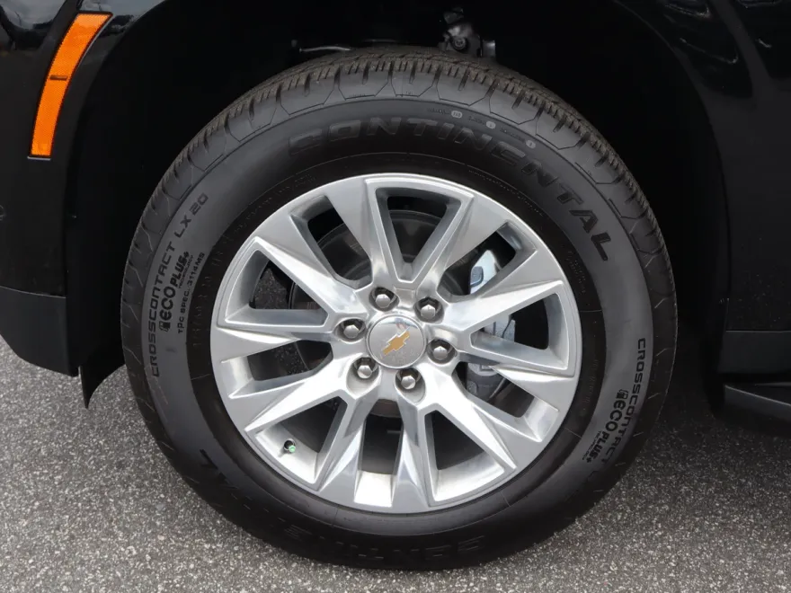 2025 Chevrolet Tahoe Premier photo 1