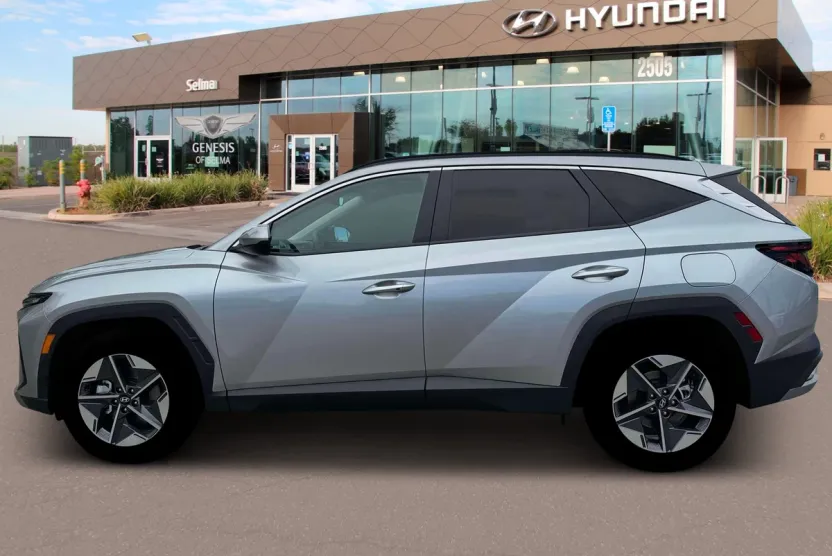 2026 Hyundai Tucson SEL photo 1