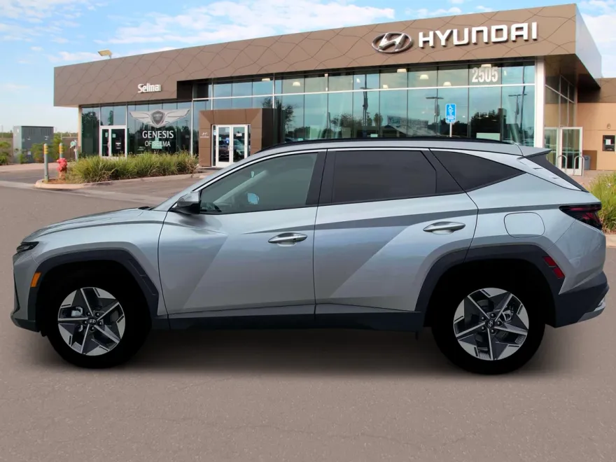 2026 Hyundai Tucson SEL photo 1