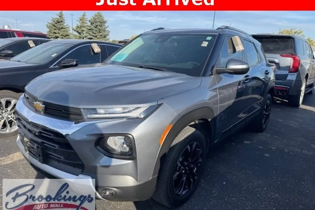2022 Chevrolet Trailblazer LT photo 1