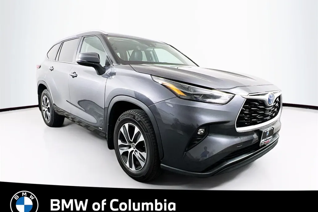 2023 Toyota Highlander Hybrid XLE photo 1