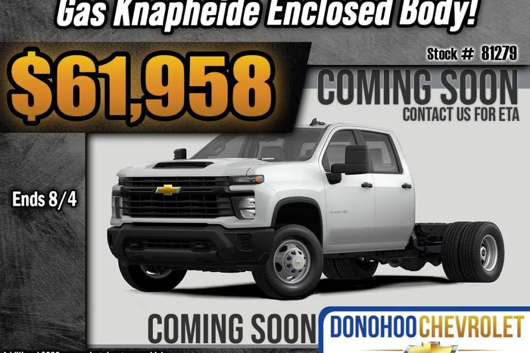 2025 Chevrolet Express Cutaway 3500 photo 1