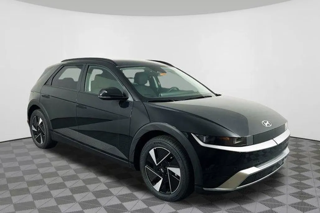 2025 Hyundai Ioniq 5 SEL photo 1