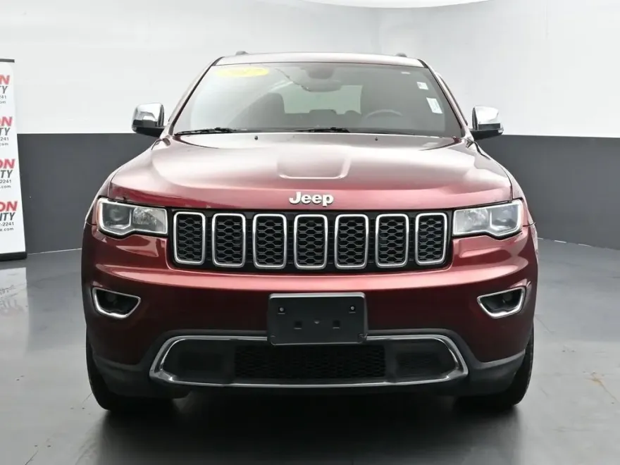 2017 Jeep Grand Cherokee Limited photo 1