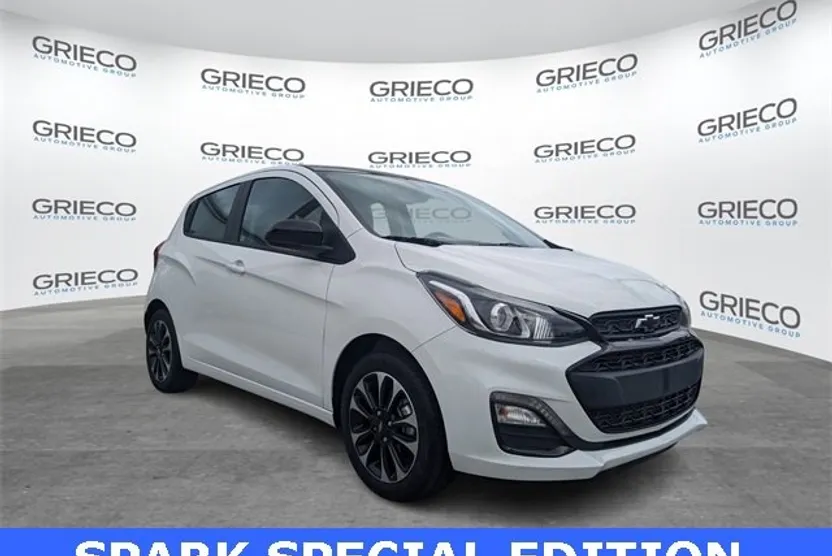 2022 Chevrolet Spark 1LT photo 1