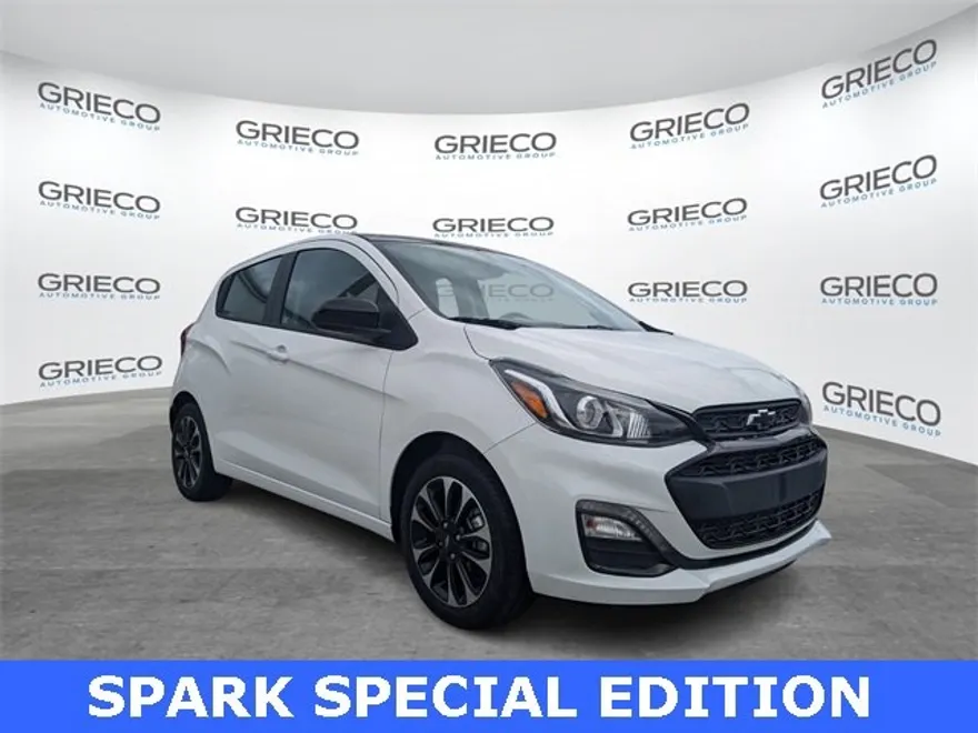 2022 Chevrolet Spark 1LT photo 1