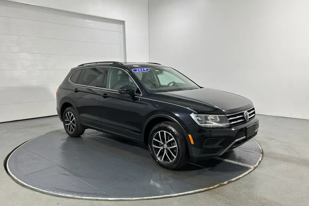 2019 Volkswagen Tiguan SE photo 1