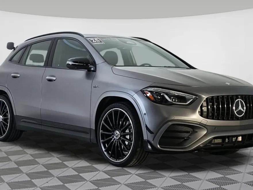 2025 Mercedes Benz GLA AMG 35 4MATIC photo 1