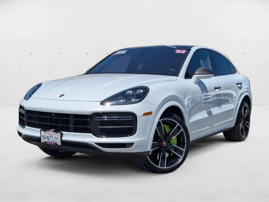 2022 Porsche Cayenne Coupe Turbo photo 1