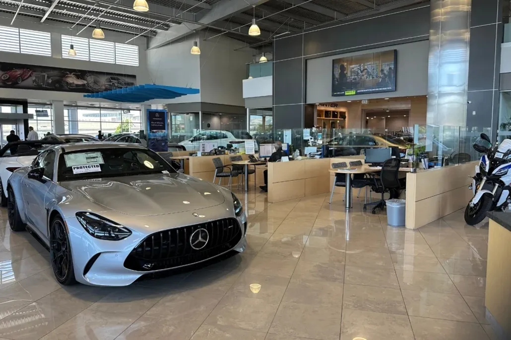 2017 Infiniti QX60 Base photo 1