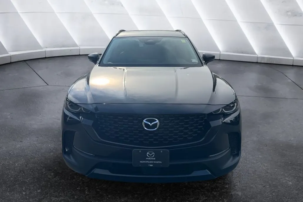 2025 Mazda CX-50 Premium photo 1