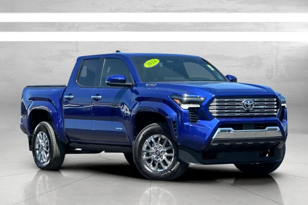 2024 Toyota Tacoma TRD Sport 4x4 photo 1