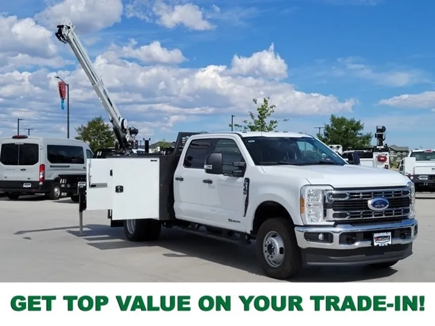 2025 Ford F-350 photo 1