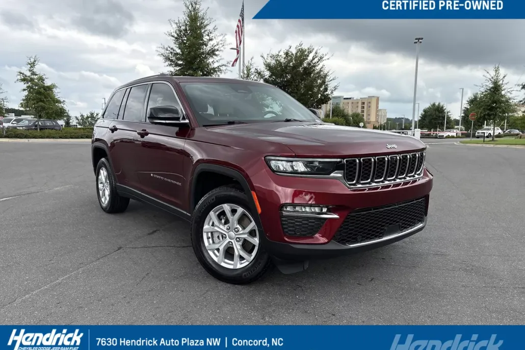 2023 Jeep Grand Cherokee Limited photo 1