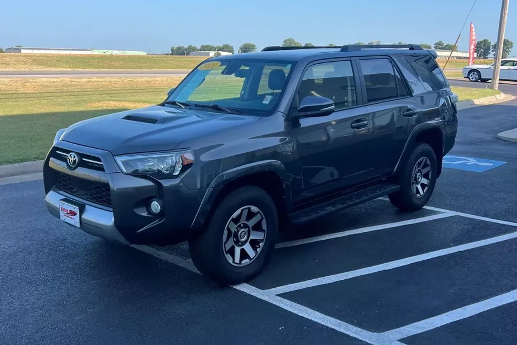 2020 Toyota 4Runner TRD Premium photo 1