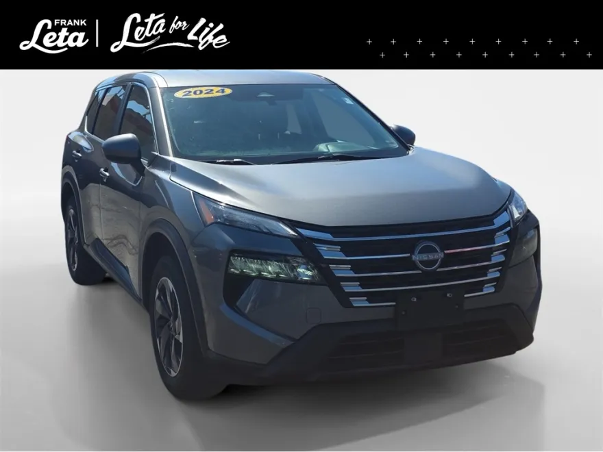 2024 Nissan Rogue SV photo 1
