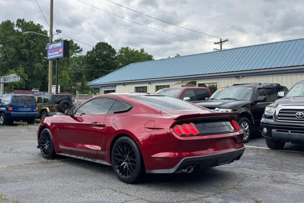 2015 Ford Mustang EcoBoost Premium photo 1