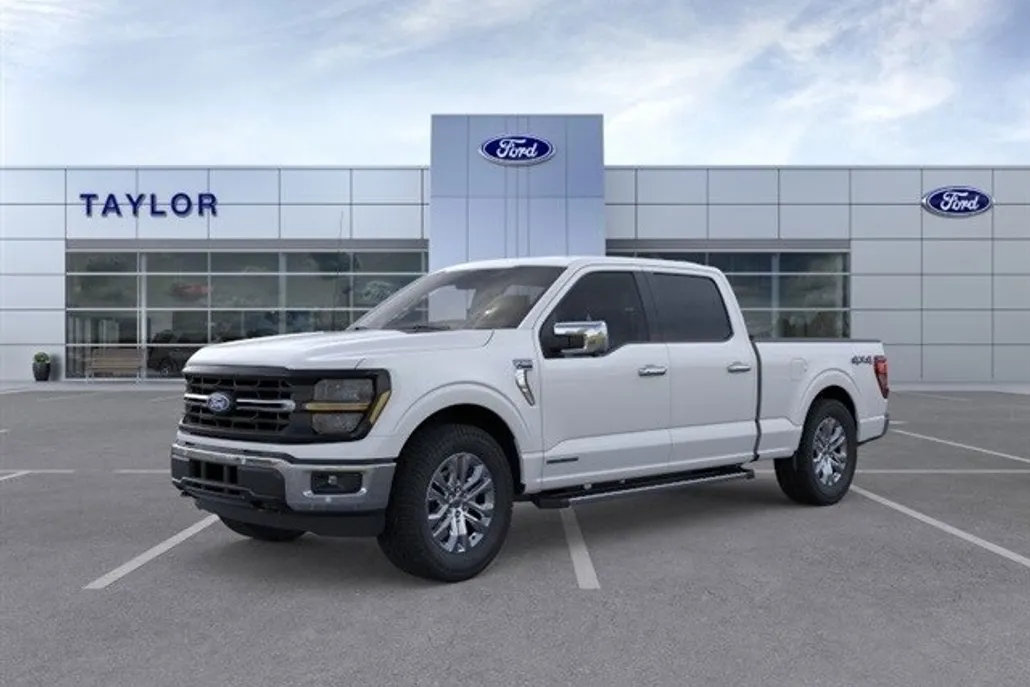 2025 Ford F-150 XLT photo 1