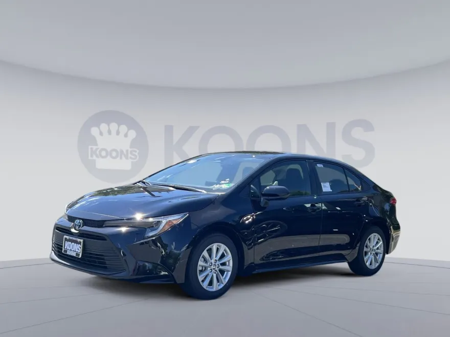 2025 Toyota Corolla Hybrid LE photo 1