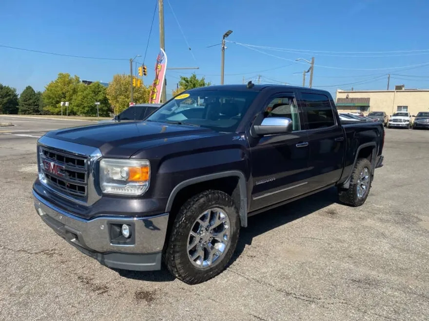 2014 Gmc Sierra SLT photo 1