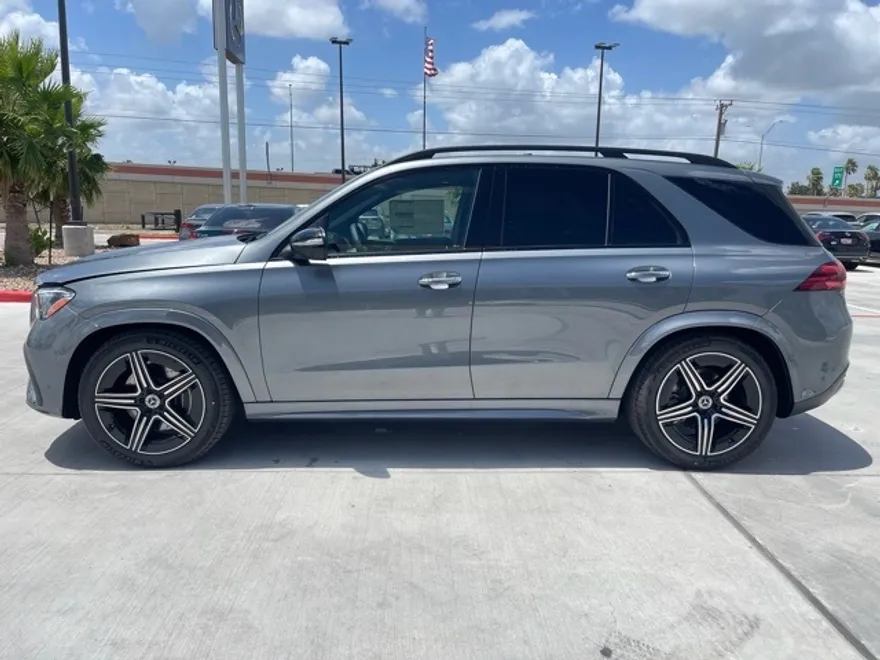 2025 Mercedes Benz GLE 580 4MATIC photo 1