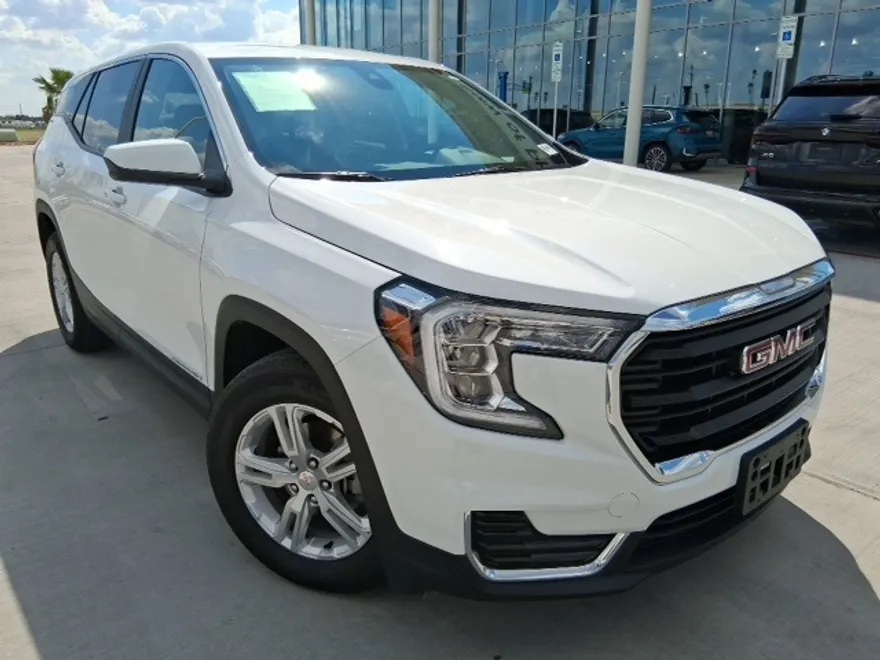 2024 Gmc Terrain SLE photo 1