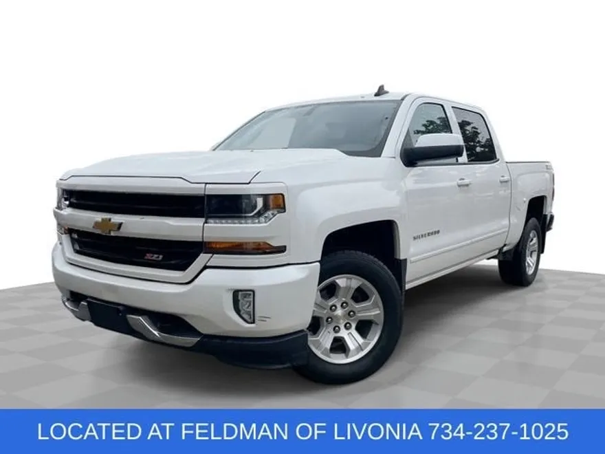 2018 Chevrolet Silverado 1500 LT photo 1