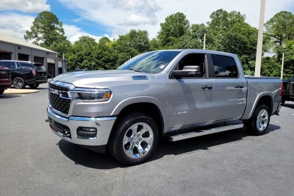 2025 Ram 1500 Big Horn photo 1