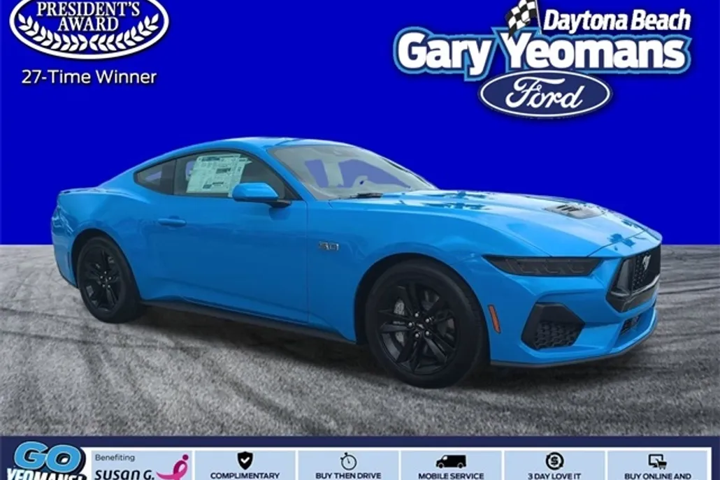 2025 Ford Mustang GT photo 1