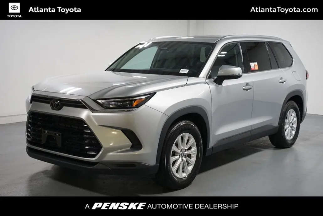 2024 Toyota Grand Highlander XLE photo 1