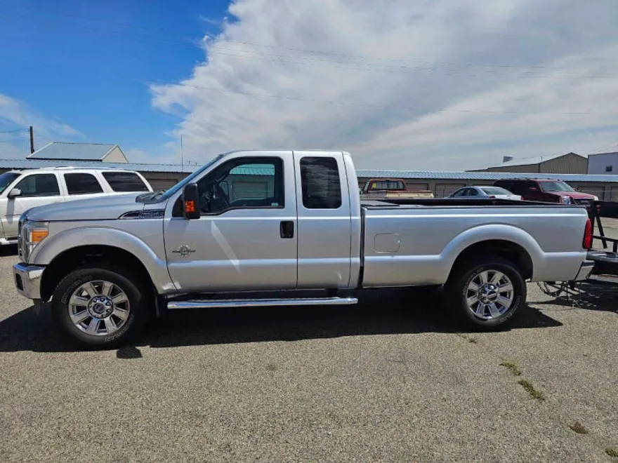 2013 Ford F-250 XLT photo 1