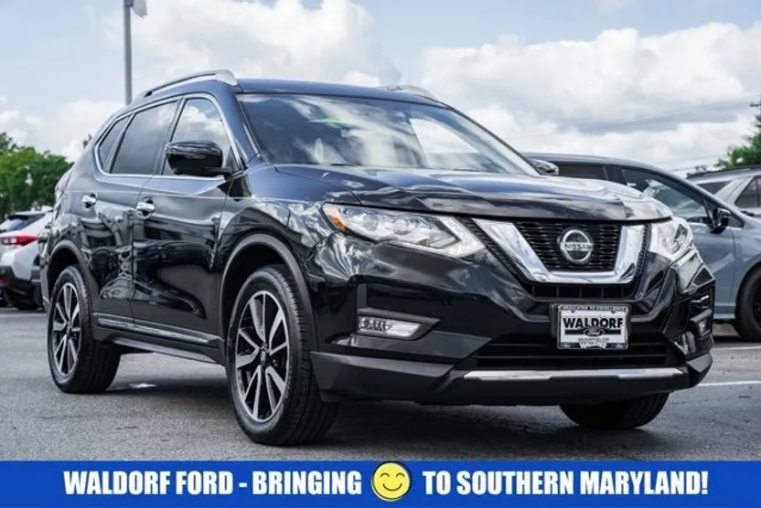 2020 Nissan Rogue SL photo 1