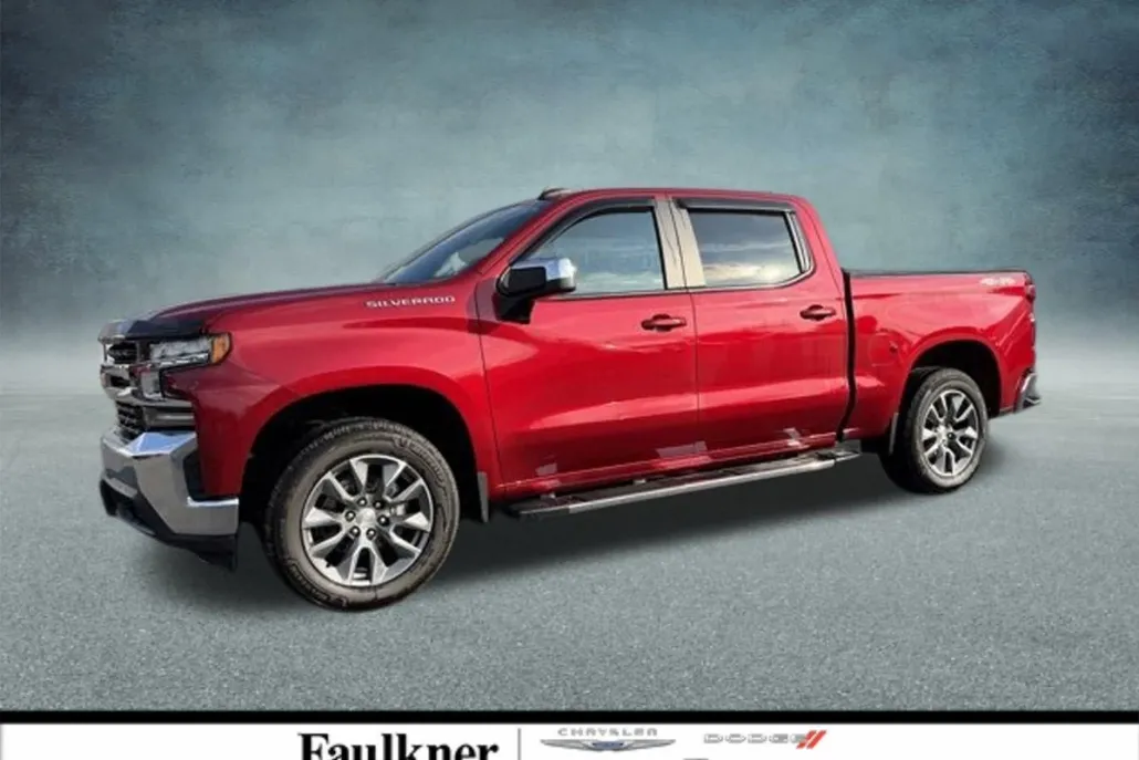2021 Chevrolet Silverado 1500 LT photo 1
