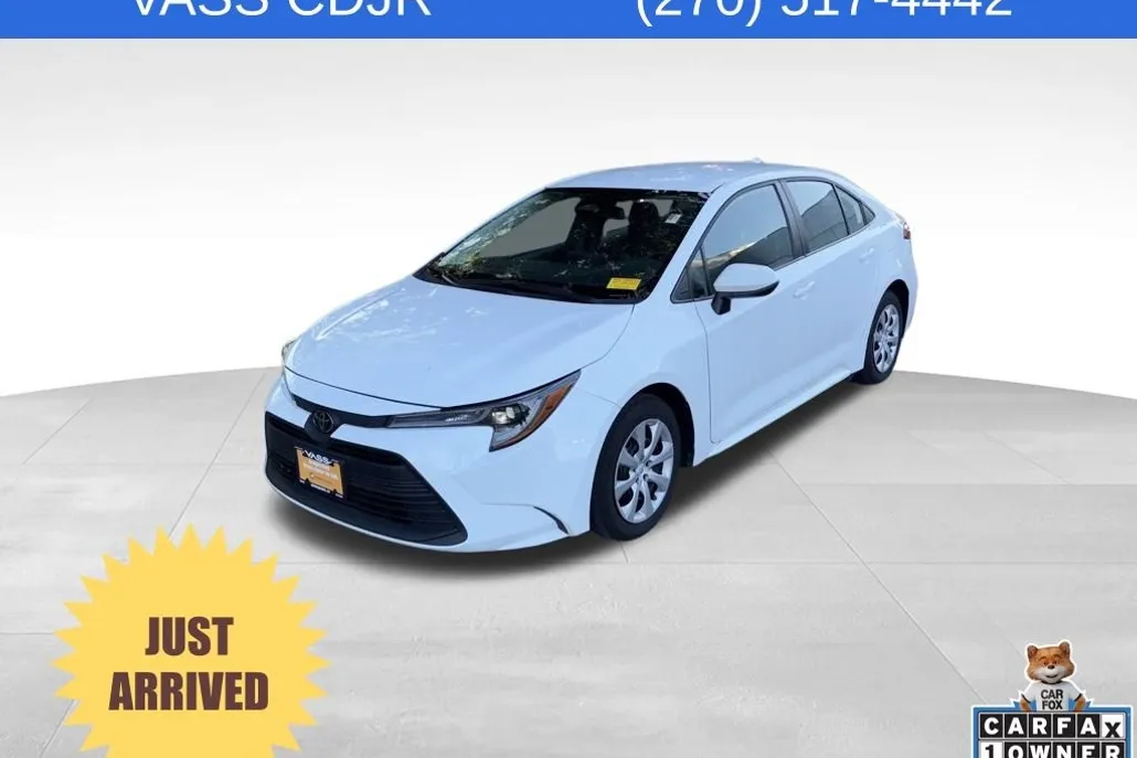 2024 Toyota Corolla LE photo 1