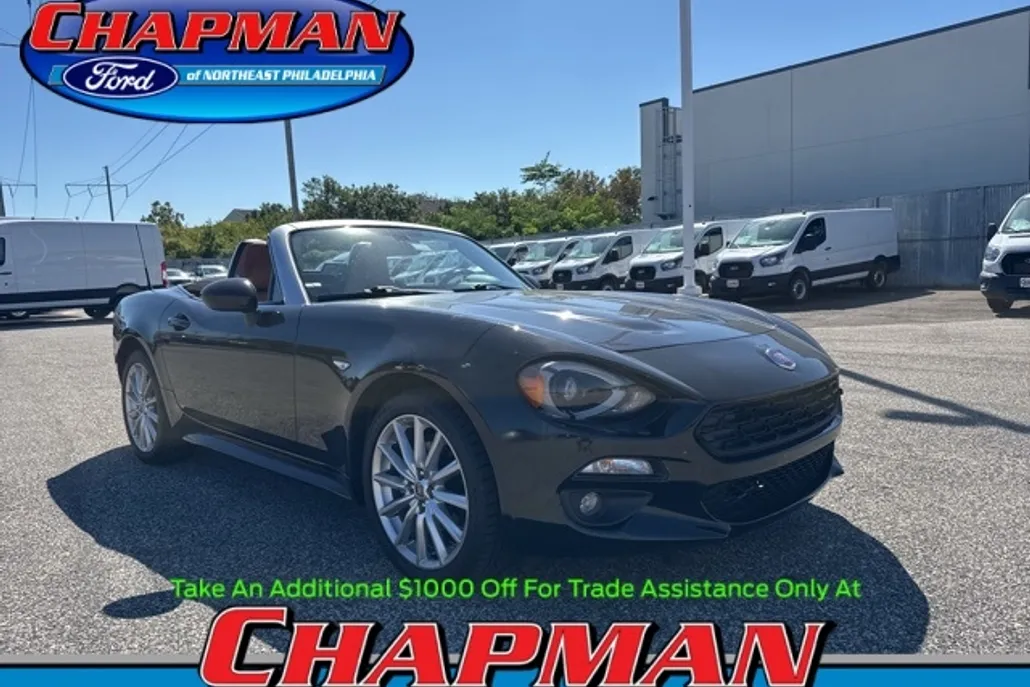 2018 Fiat 124 Spider Lusso photo 1