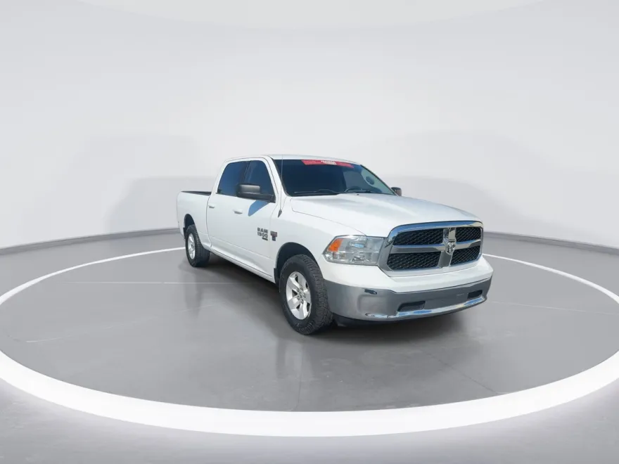 2019 Ram 1500 Classic SLT photo 1