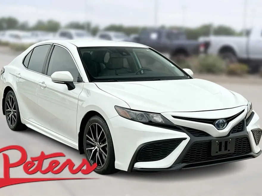 2023 Toyota Camry Hybrid SE photo 1