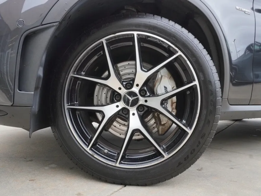 2021 Mercedes Benz GLC 43 AMG 4MATIC photo 1