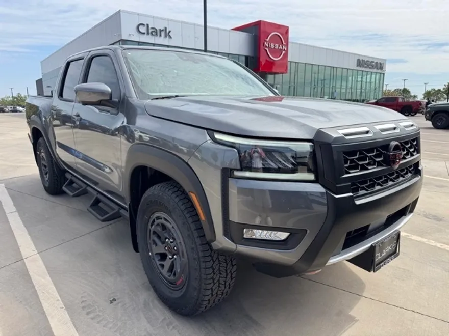 2026 Nissan Frontier PRO-4X photo 1