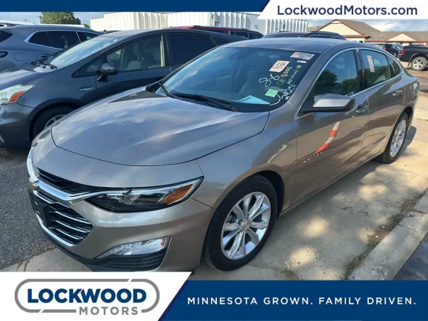 2022 Chevrolet Malibu 1LT photo 1