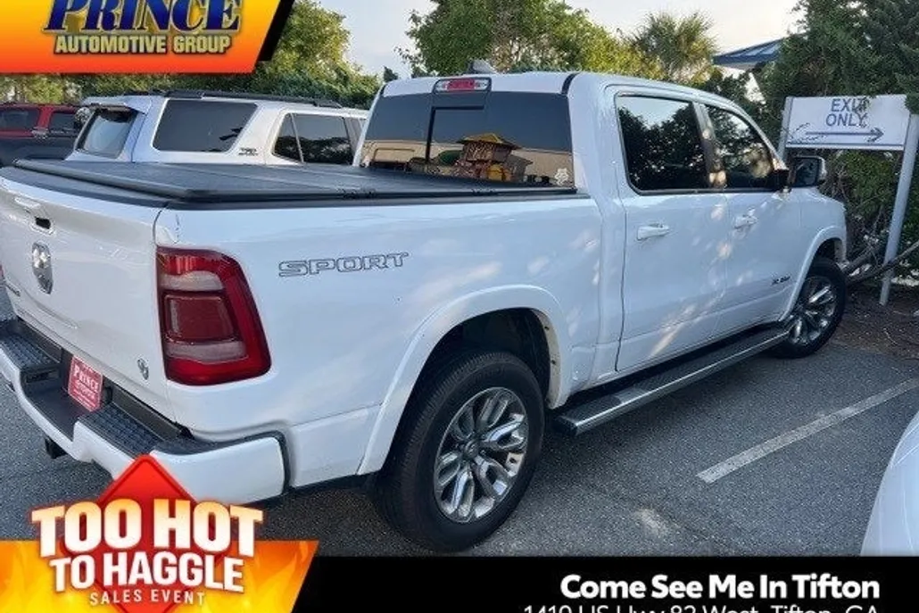2022 Ram 1500 Laramie photo 1