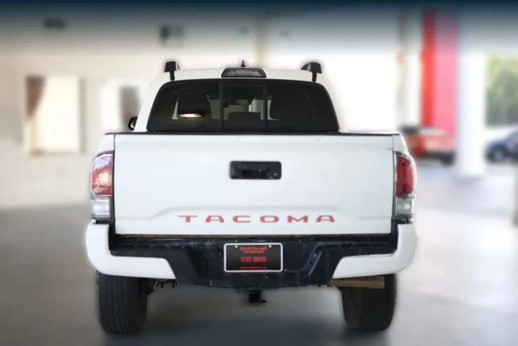 2019 Toyota Tacoma Double Cab SR photo 1