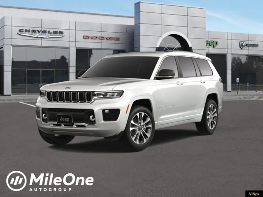 2025 Jeep Grand Cherokee Overland photo 1