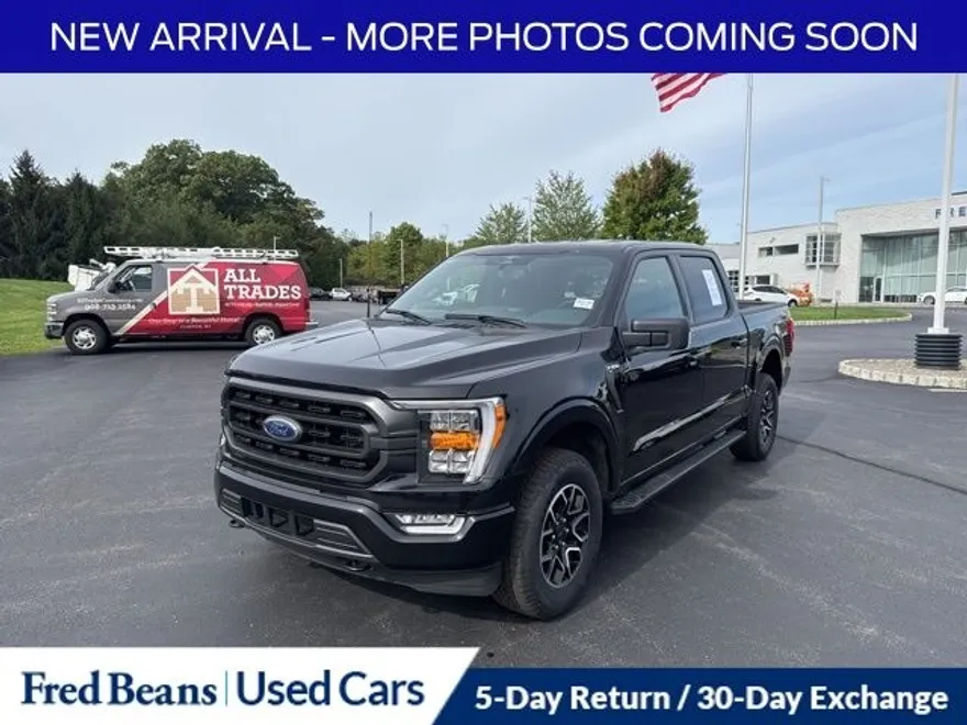 2023 Ford F-150 XLT photo 1