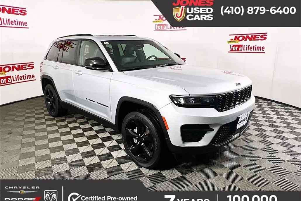 2023 Jeep Grand Cherokee Altitude photo 1