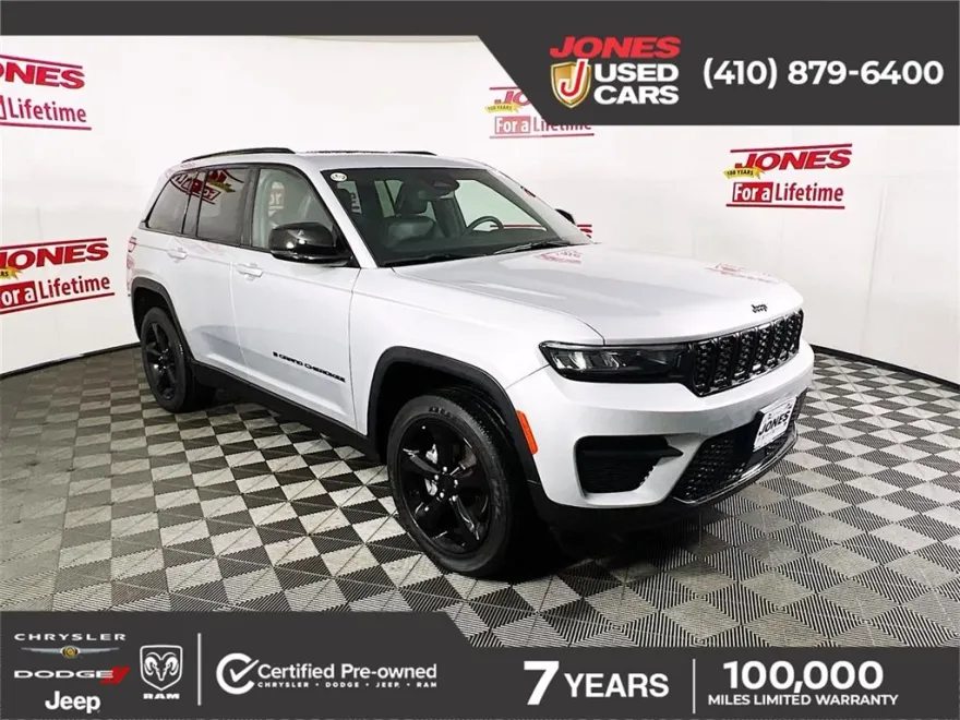 2023 Jeep Grand Cherokee Altitude photo 1