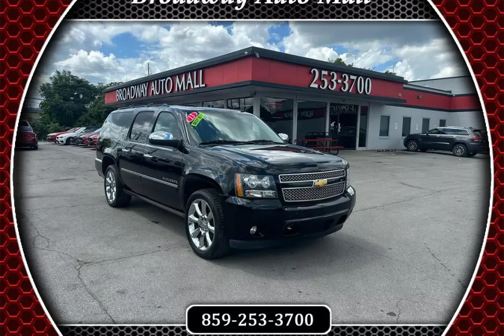 2013 Chevrolet Suburban 1500 LTZ photo 1