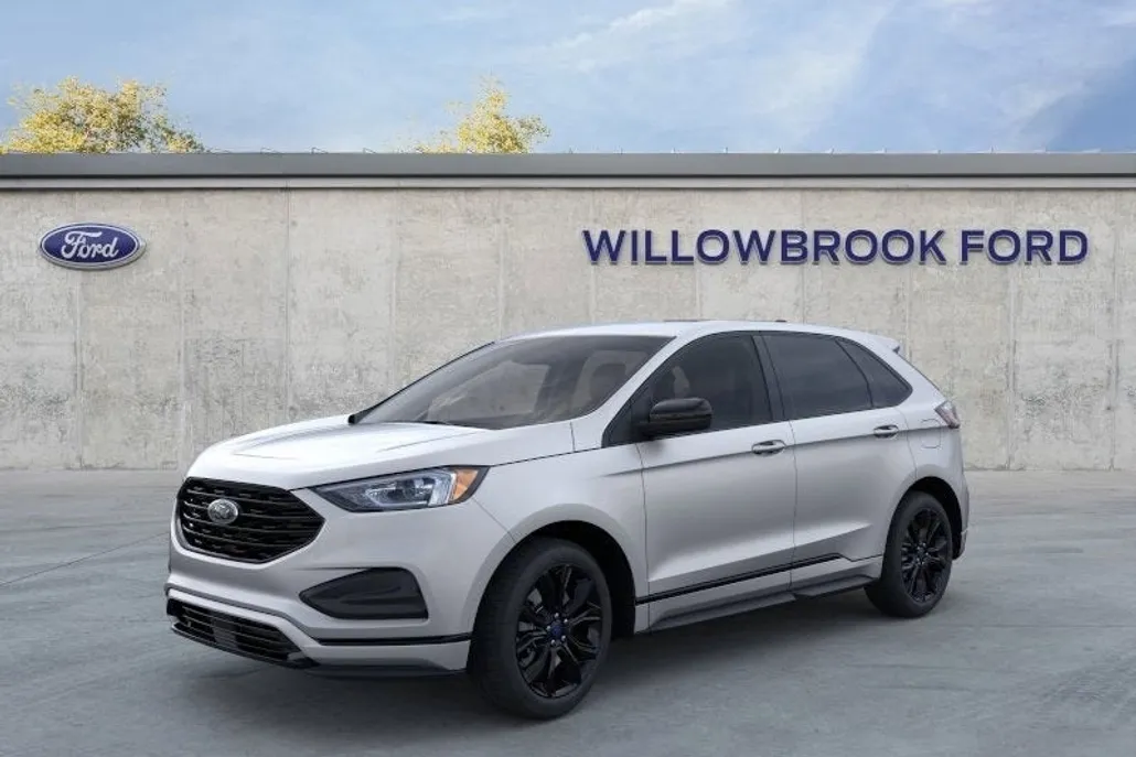2024 Ford Edge SE photo 1