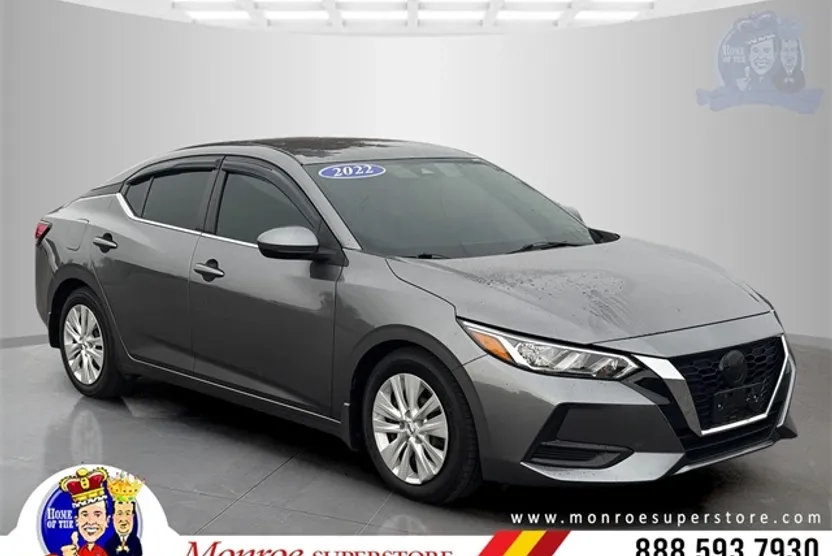 2022 Nissan Sentra S photo 1